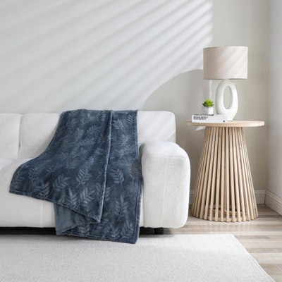 Kate Aurora Ultra Soft & Plush Hypoallergenic Pascal Leaf Accent Fleece Throw Blanket - 50" x 60"