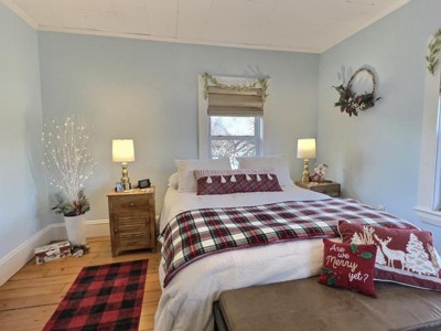 Guest review image 2 of 2, zoom in