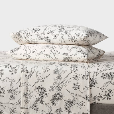 Easy Care Cotton Blend Sateen Pillowcase - Room Essentials™