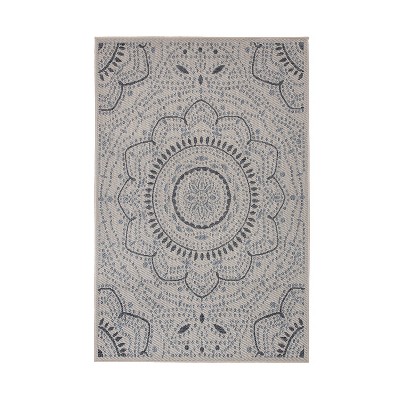 World Rug Gallery Portia Oriental Medallion Indoor/Outdoor Area Rug:  Weather-Resistant,  Low Pile