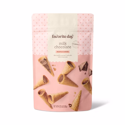 Milk Chocolate Filled Waffle Cones - 4.23oz - Favorite Day™