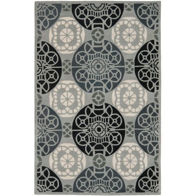 Capri CPR353 Tufted Indoor Rug - Safavieh