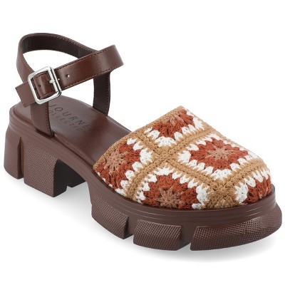 Journee Collection Women's Dorit Treaded Outsole Platform Round Toe Sandals