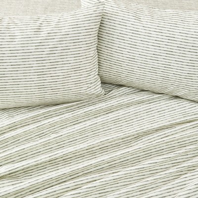 Great Bay Home Striped Microfiber Wrinkle Resistant Sheet Set