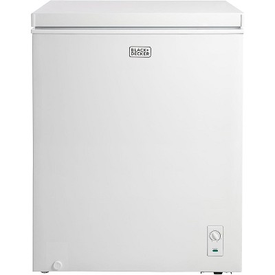 BLACK+DECKER 5.0 Cu. Ft. Chest Freezer, Holds up to 175 Lbs. of Frozen Food with Organizer Basket