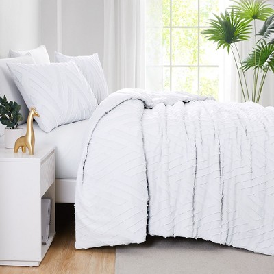 Southshore Fine Living Clipped Jacquard Chevron Comforter Set