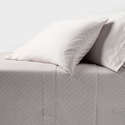 400 Thread Count Performance Holiday Sheet Set - Threshold™