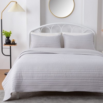 Market & Place Ultra Soft Lightweight Microfiber Quilt Set