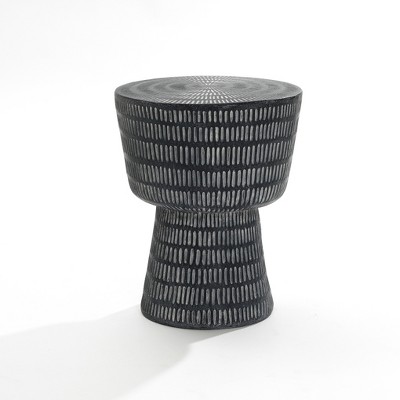 LuxenHome Outdoor Side Table, 15" Black Round Spiral Pattern End Table, Accent Side Table for Outdoor and Indoor,Coffee Tables for Patio