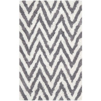 Chevron Shag SG250 Hand Tufted Indoor Rugs - Safavieh