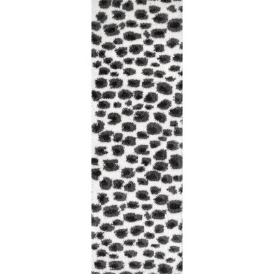 Nuloom Lennon Cozy Shag Leopard Kitchen Runner Indoor Area Rug - Hallway, Entryway, 2' 8" x 8', Beige