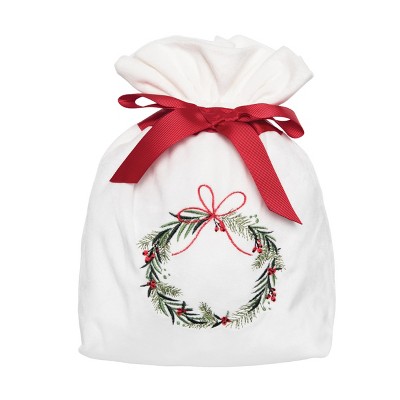 Gallerie II Splendor Velvet Wreath Design White Christmas Gift Bag