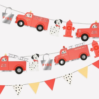 Meri Meri Fire Truck Garland Set (10' with excess cord - Pack of 1)