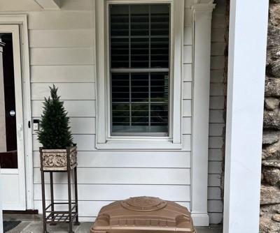 Guest review image 1 of 2, zoom in