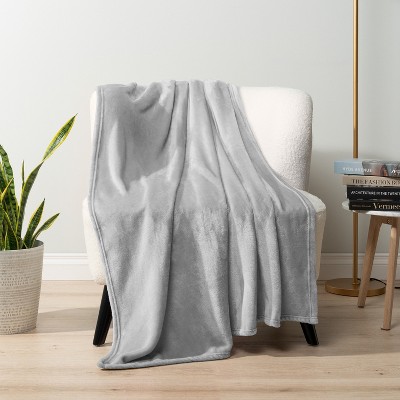 PAVILIA Luxury Fleece Blanket Throw for Bed, Soft Lightweight Plush Flannel Blanket for Sofa Couch