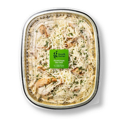 Chicken Alfredo Penne Pasta - 42oz - Good & Gather™