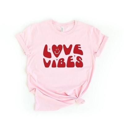 Simply Sage Market Women's Love Vibes Heart Short Sleeve Graphic Tee