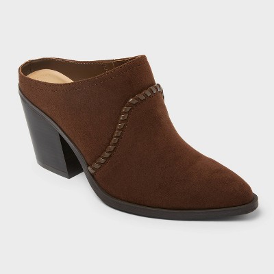 Women’s April Heels with Memory Foam Insole – Universal Thread™ Brown