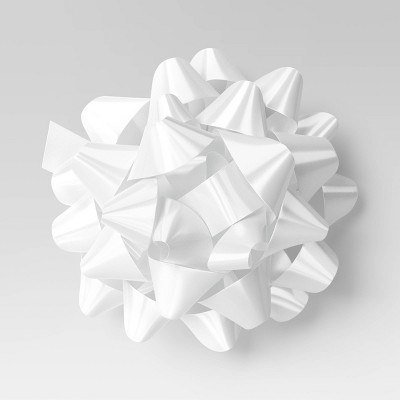 Cozy Christmas Giant Bow White - Wondershop™