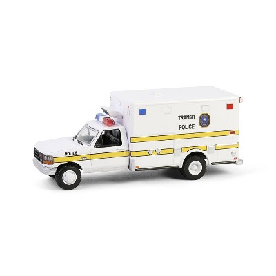 1/64 1994 F-350 Ambulance Washington DC Metro Police, First Responders 67069
