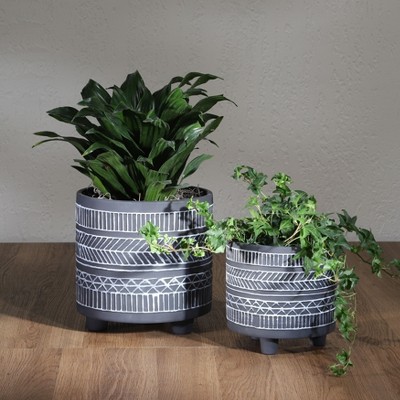 Okak Vintage Ceramic Flower Pot with Drainage Holes & Wood Base Rustic Planter for Indoor/Outdoor, Gardening Gift, 2 Pack(S+M), 6 Colors