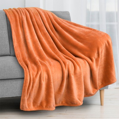 PAVILIA Luxury Fleece Blanket Throw for Bed, Soft Lightweight Plush Flannel Blanket for Sofa Couch