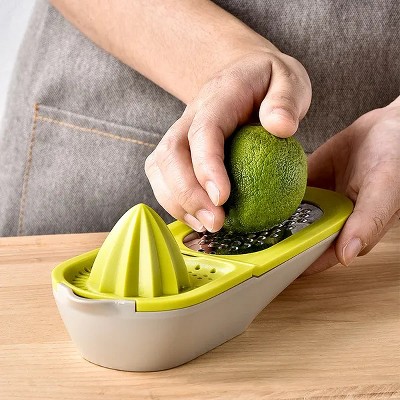 Racxily Multifunctional juicer grater two in one kitchen gadget home manual lemon squeezer