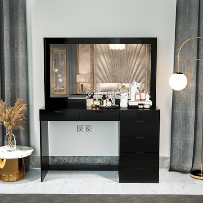 Medusa Makeup Vanity - Boahaus