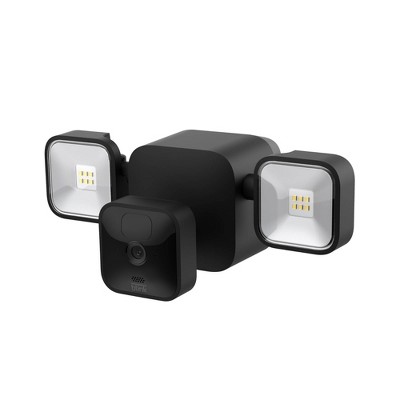 Amazon Blink Wireless HD Smart Security Camera and Floodlight Mount