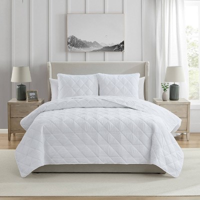 VCNY 3pc Full/Queen Lucy Pinsonic Quilt Set White: Hypoallergenic, Embroidered, Microfiber