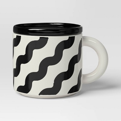 17 fl oz Stoneware Squiggly Print Lidded Mug - Room Essentials™