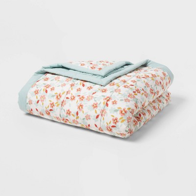Quilted Down Alternative Bed Blanket - Room Essentials™