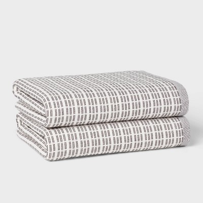 Modern Dash Towel Black/White - Threshold™