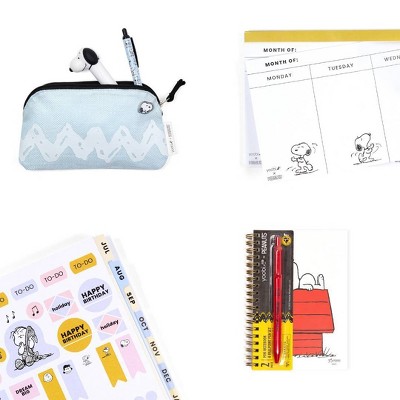 Peanuts x Yoobi Collection