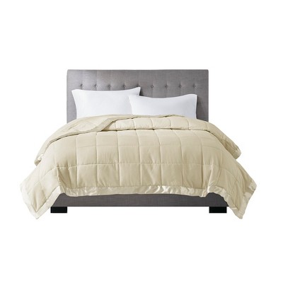 Gulches Lightweight Down Alternative Blanket with Satin Trim， Hypoallergenic & Oeko-Tex Certified