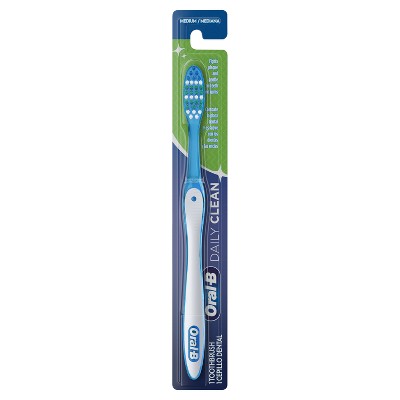 Oral-B Daily Clean Toothbrush Medium