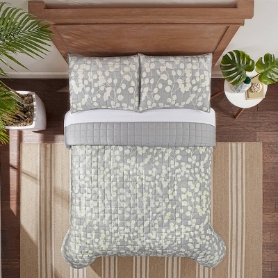 Ellen Botanical Leaf Quilt Set - Serta