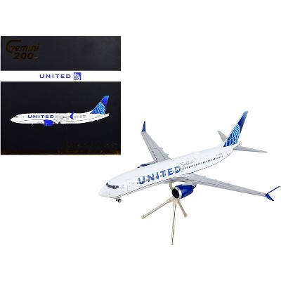 Boeing 737 MAX 8 Commercial Aircraft White with Blue Tail "Gemini 200" Series 1/200 Diecast Model Airplane by GeminiJets