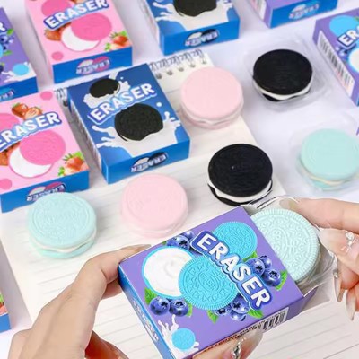 HTUTWOO Cartoon Creative Biscuit Eraser Simulation Oreo Student Stationery Traceless Eraser,Wipes clean, resists tearing, and protects paper