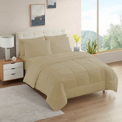 European Bedding Style Sheet Set and Comforter Bundle, A Scandinavian-inspired bedding set