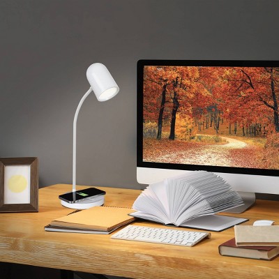 LED Brody Wireless Charging Desk Lamp - OttLite