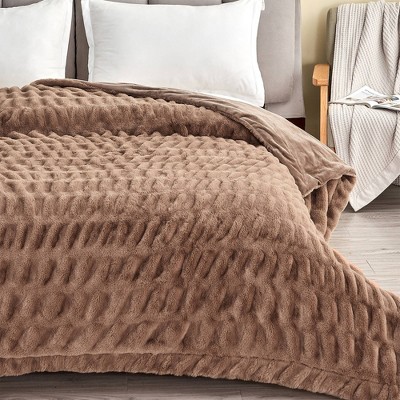 50"x60" Faux Fur Throw Blanket - Isla Jade