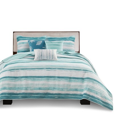 Gulches Aqua Green Modern Coastal Watercolor Stripe  with Cotton Blend Full Queen 6 Piece Printed Quilt Set with Throw Pillows Blanket