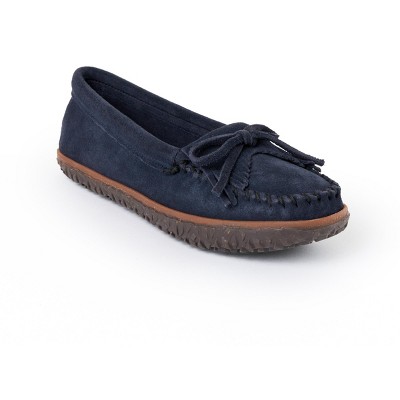 Minnetonka Women's Suede Kilty Tread