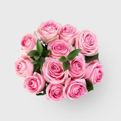 Dozen Fresh Cut Vibrant Roses