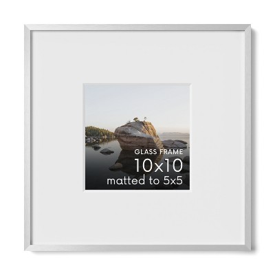 Haus and Hues Premium Brushed Metal Single Picture Frame with Real Glass
