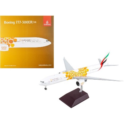 Boeing 777-300ER Commercial Aircraft White with Orange Graphics "Gemini 200" Series 1/200 Diecast Model Airplane by GeminiJets