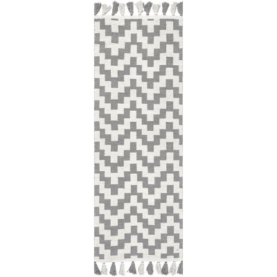 Nuloom Priya Chevron Cotton Tassel Indoor Area Rug
