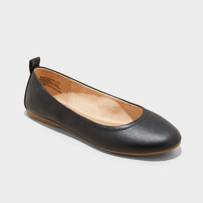 Women's Danielle Scrunch Ballet Flats with Memory Foam Insole - Universal Thread™