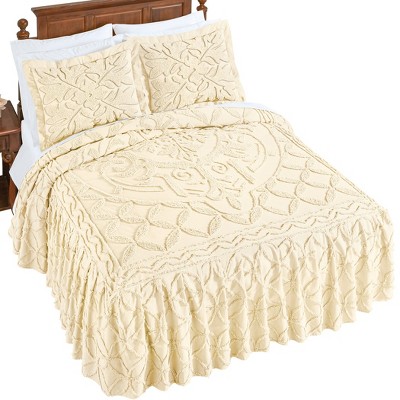 Collections Etc Royal Medallion Chenille